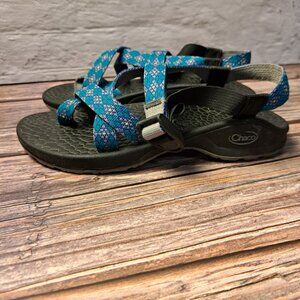 Chaco Sandals Women's size 7 black soles blue straps